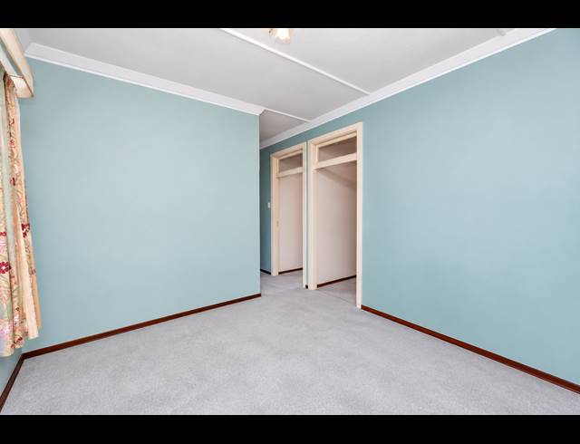 2.5 BEDROOM APARTMENT FOR SALE IN MORNINGSIDE